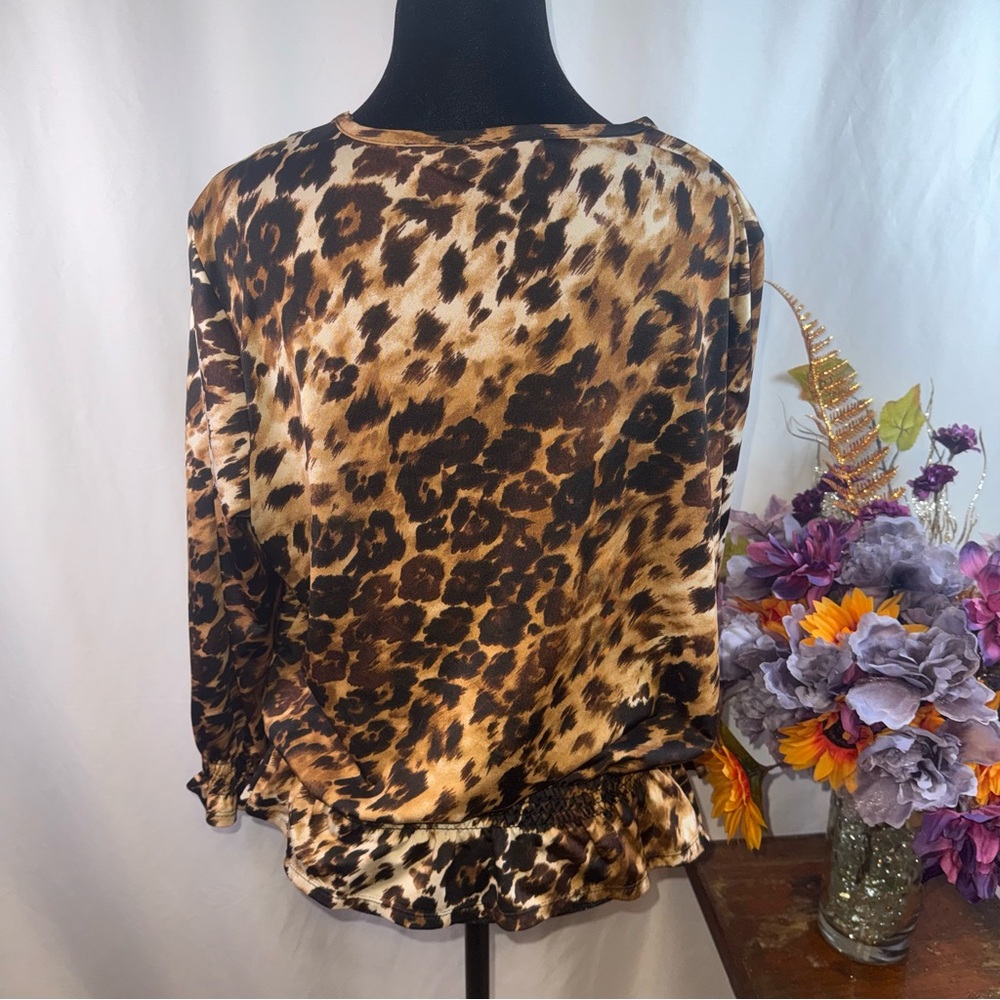 Valerie Stevens Petite Leopard Studded V-Neck Blouse PXL Chic Fall Top - Picture 3 of 8